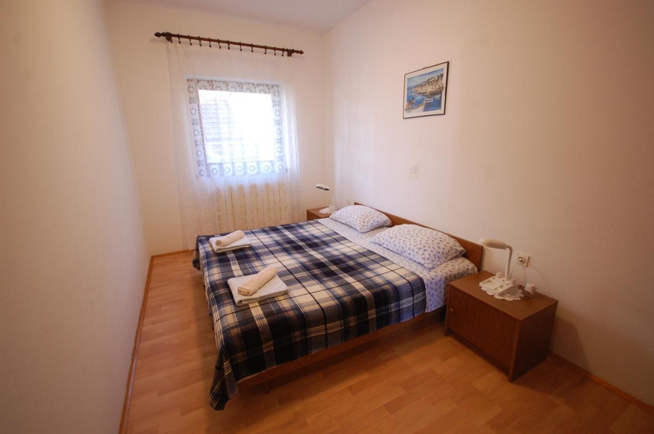 Apartments Snjezana By El-Pi Tours Нівице Екстер'єр фото