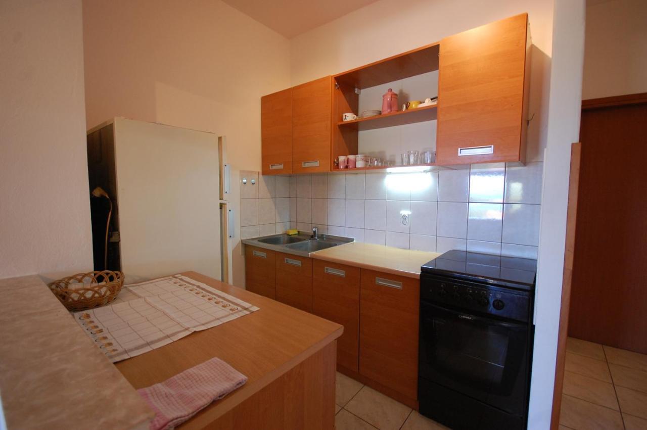 Apartments Snjezana By El-Pi Tours Нівице Екстер'єр фото