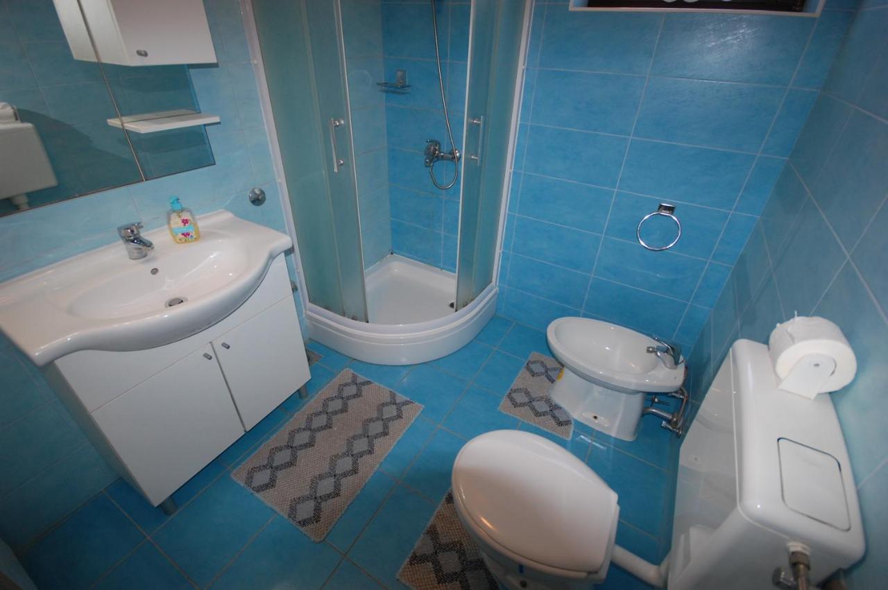 Apartments Snjezana By El-Pi Tours Нівице Екстер'єр фото